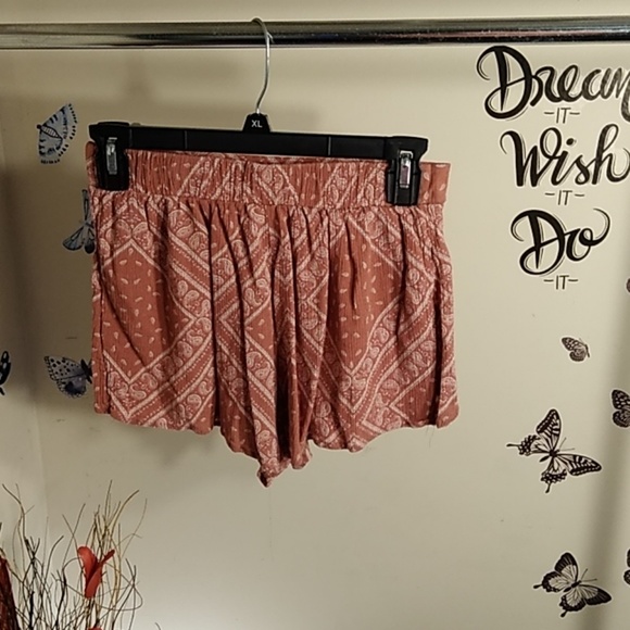 3 for $20 Women's Charlotte Russe Shorts - Picture 3 of 4